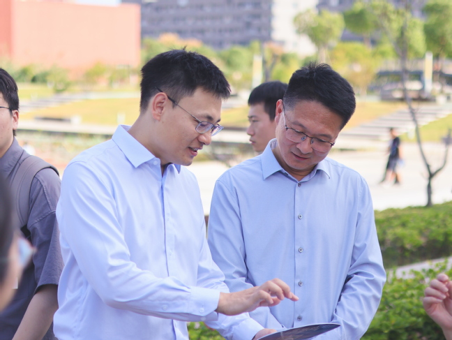 “就”在金秋,“职”达未来!2026届毕业生首场秋季校园招聘会举办 “就”在金秋,“职”达未来!2026届毕业生首场秋季校园招聘会举办